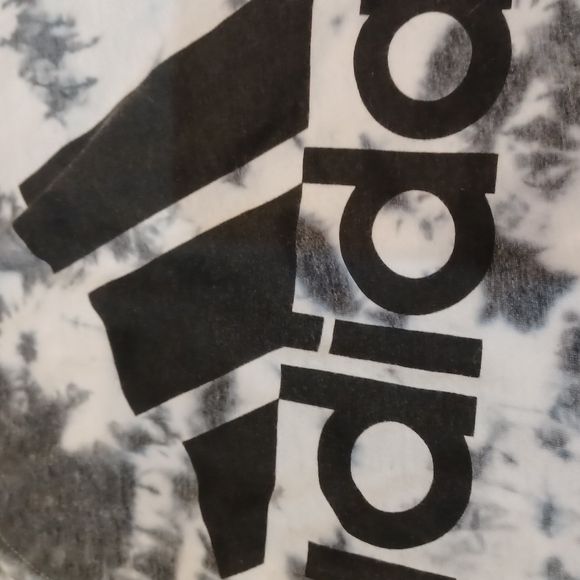 ADIDAS The Go-To Performance Tank Top - Picture 3 of 6